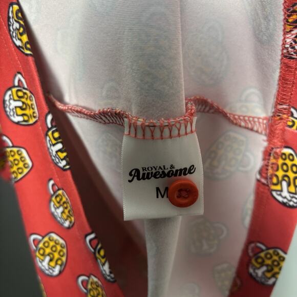 Royal & Awesome Men’s Cheer Red Beer Golf Polo Shirt Mug College Medium Frat - Picture 6 of 7